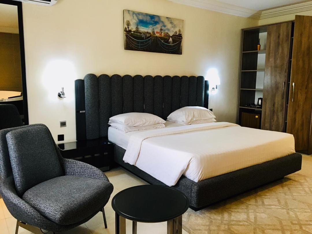Summerset Continental Hotel Maitama By T E L E Hospitality Abuja Luaran gambar