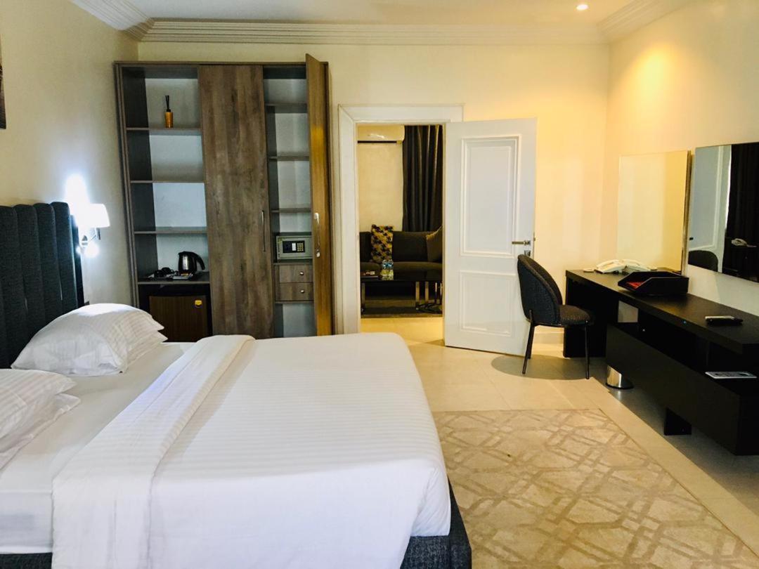 Summerset Continental Hotel Maitama By T E L E Hospitality Abuja Luaran gambar