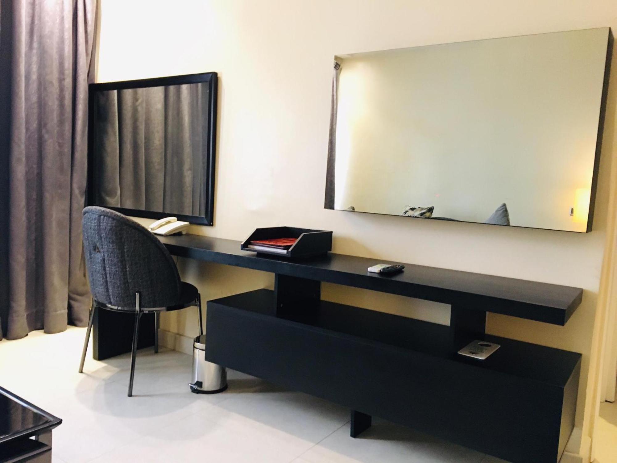 Summerset Continental Hotel Maitama By T E L E Hospitality Abuja Luaran gambar
